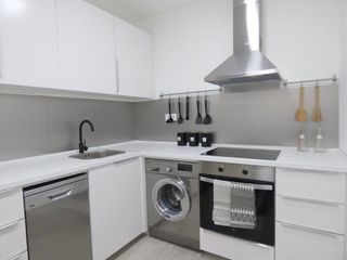 Piso en alquiler en Palos de Moguer en Madrid