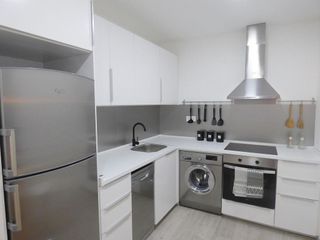 Piso en alquiler en Palos de Moguer en Madrid