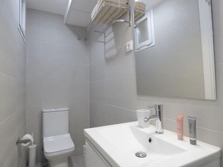 Piso en alquiler en Palos de Moguer en Madrid