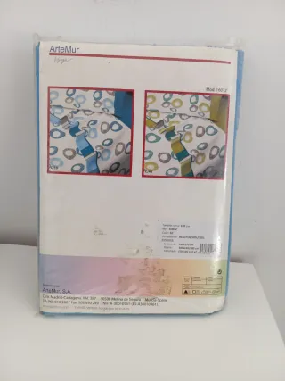 Juego de sábanas azul y gris