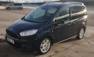Ford E-Tourneo Courier 2016