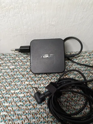 Cargador Asus para portátil AD883020 Type 010KLF