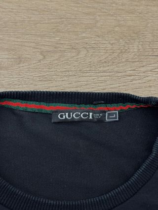 Jersey Negro de Mujer con detalles florales