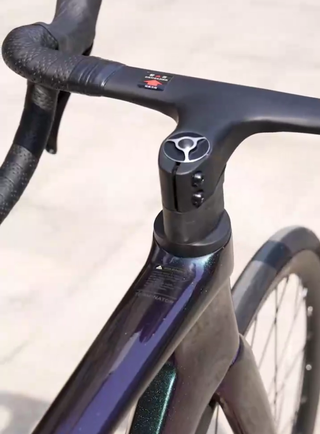 Bicicleta carretera carbono R5 Pro