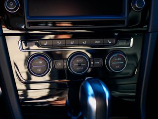 Volkswagen Golf R 7.5