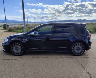 Volkswagen Golf R 7.5