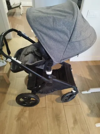 Carrito Bugaboo Fox 2 Negro y Gris
