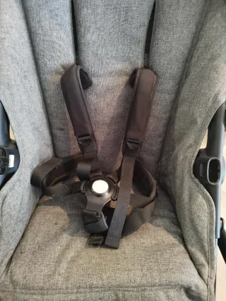 Carrito Bugaboo Fox 2 Negro y Gris