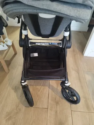 Carrito Bugaboo Fox 2 Negro y Gris