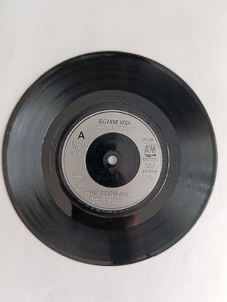 Vinilo 7 Suzanne Vega - Marlene on the Wall