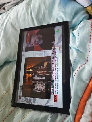 Tablet OANC Negra y Multicolor