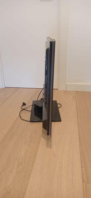 Televisión Panasonic 35 No Smart TV