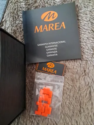 Reloj Marea Naranja y Negro...