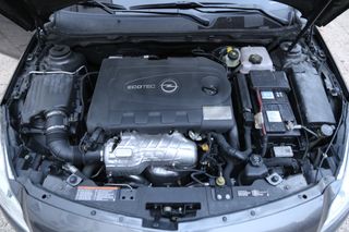 Opel Insignia 2010