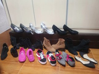 Sandalias tacón plateadas serpiente talla 38