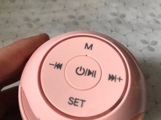 Regalo Altavoz Reloj Bluetooth LEER