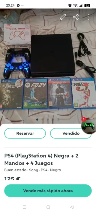 PS4 Negra + 2 Mandos + 4 Juegos