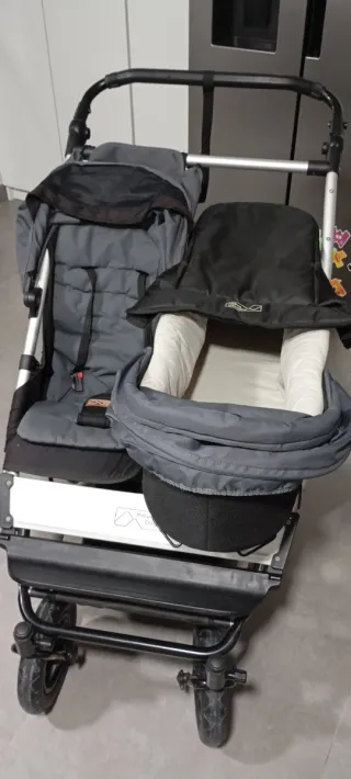 Carro Mountain Buggy Duet Gemelar