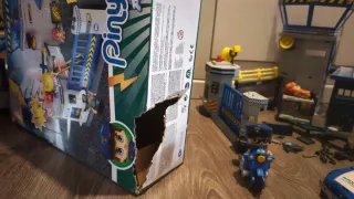 Prisión Pinypon con Coche y Moto Policía