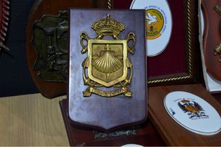 Metopas Militares Variadas