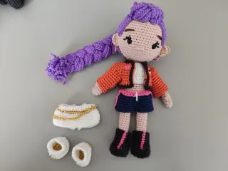 Muñecas Kpop Amigurumi Hechas a Mano