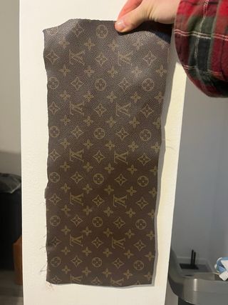 Tessuti Louis Vuitton Monogram Marrone.