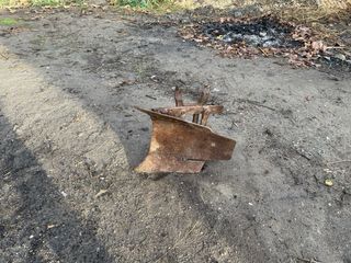 Arados vertedera reversible antiguo, total son 3