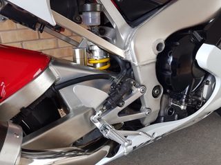 Yamaha R1 1998 1999