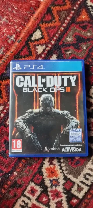 PS4 500GB + Mando + Call of Duty III