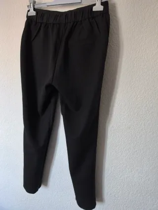 Pantalón negro