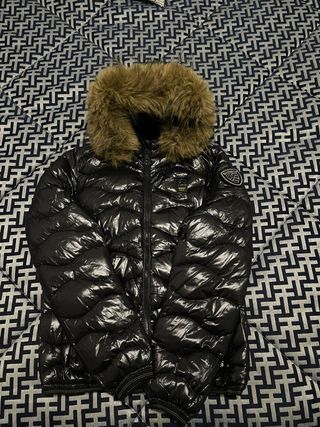 Blauer Chaqueta Negra Mujer con Capucha