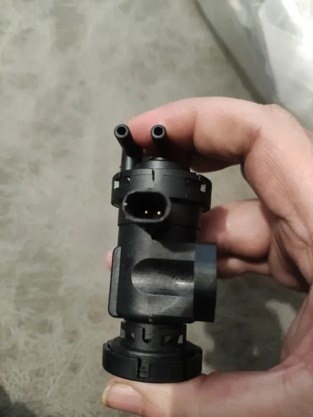 Válvula Turbo BMW 8509323-05 3024421