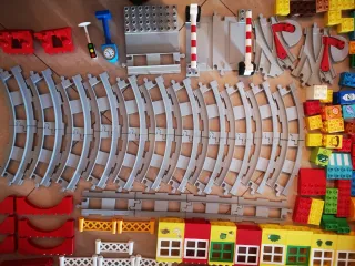 Lego Duplo Tren y Accesorios