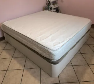 Canapé abatible con colchón