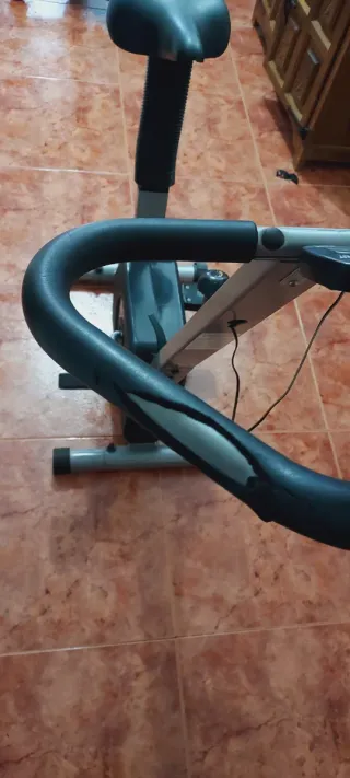 Bicicleta Estática 50A. Asiento regulable
