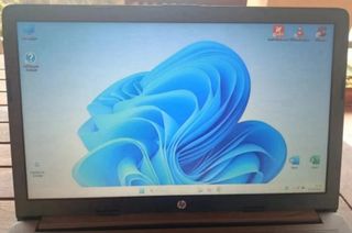 Ordenador portátil HP 255 G7 gris