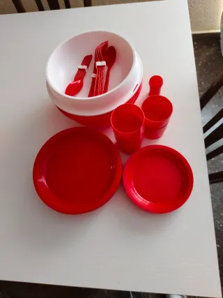 Kit Camping Vajilla Plástico Roja