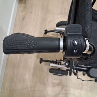 Silla ruedas eléctrica plegable ultraligera VOCIC