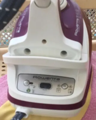 Centro de Planchado Rowenta Compact Steam