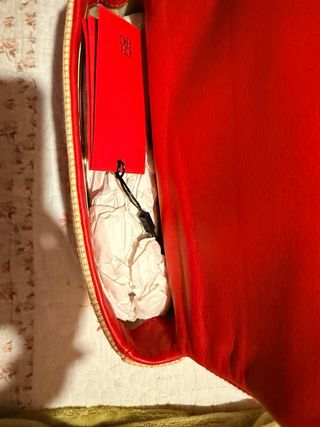 Bolso Carolina Herrera Beige y Rojo