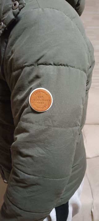 Abrigo Jack &  Jones.