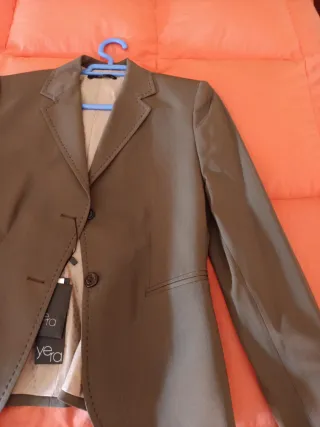 Americana Yera Talla M Marrón