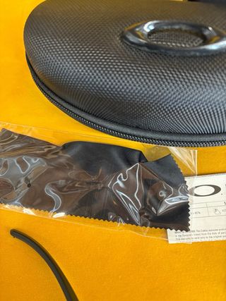 Gafas Oakley con lentes intercambiables