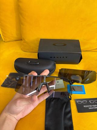 Gafas Oakley con lentes intercambiables