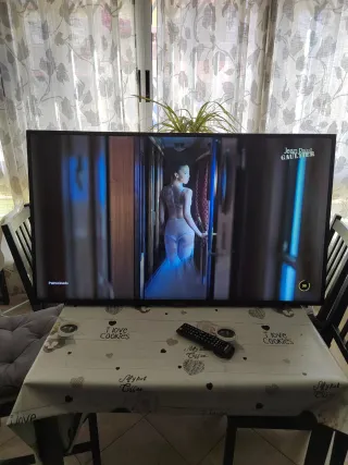 Smart TV Samsung UE43RU7025K 4K