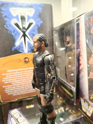 Figura WWE MVP Mattel