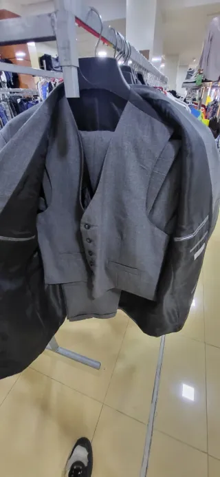 TRAJE COMPLETO DE TODAS LAS TALLAS MODELOS Y COLOR