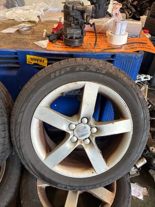 4 Llantas Seat León 205/55R16 91V