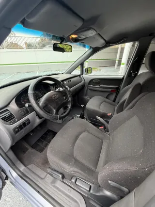 Hyundai Trajet 2003