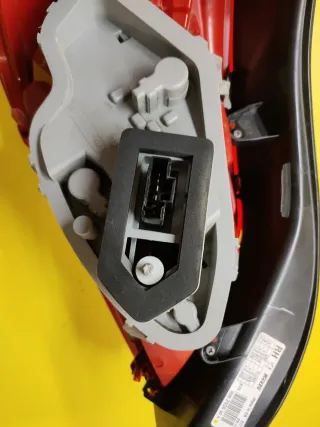 PILOTO TRASERO DERECHO PEUGEOT 508